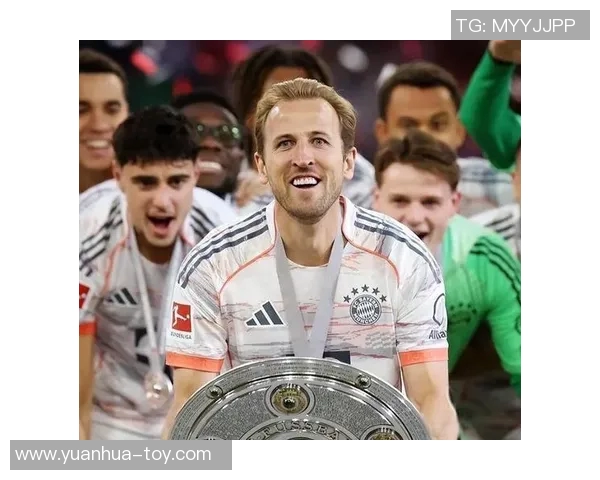 突发！凯恩宣布将离队，球迷不舍告别